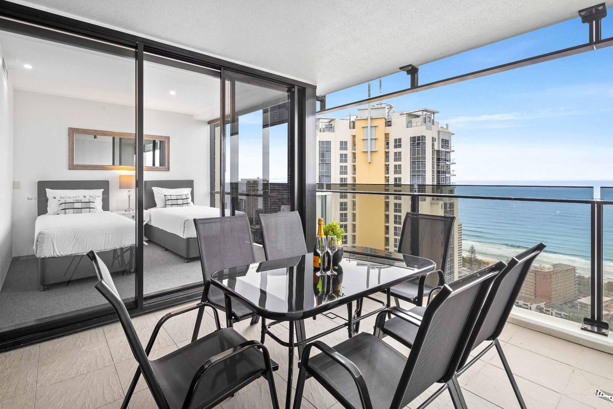Holiday Holiday Circle On Cavill Apartments Gold Coast Ruang foto