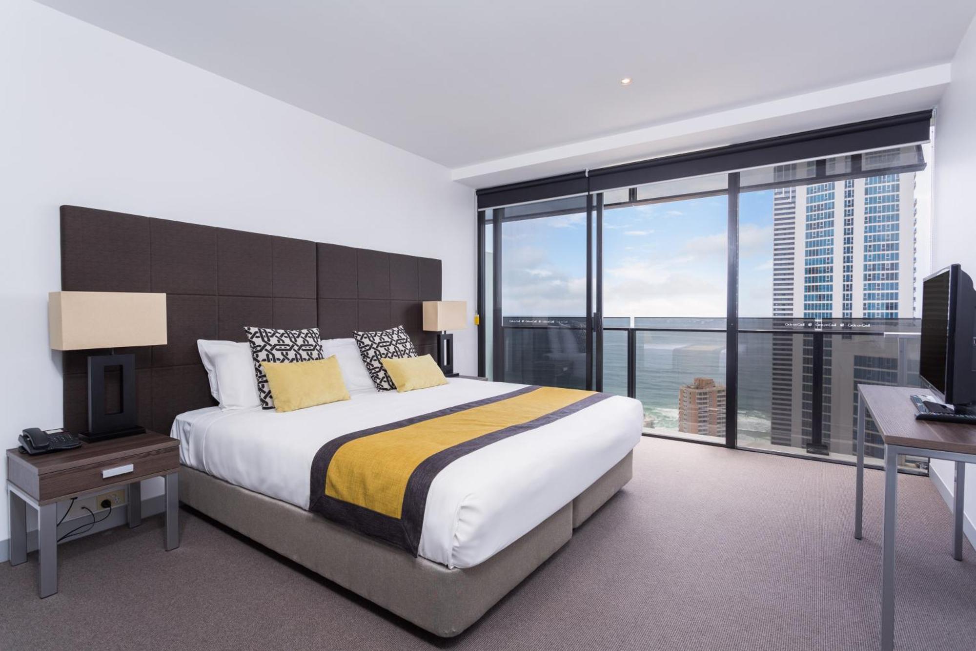 Holiday Holiday Circle On Cavill Apartments Gold Coast Ruang foto