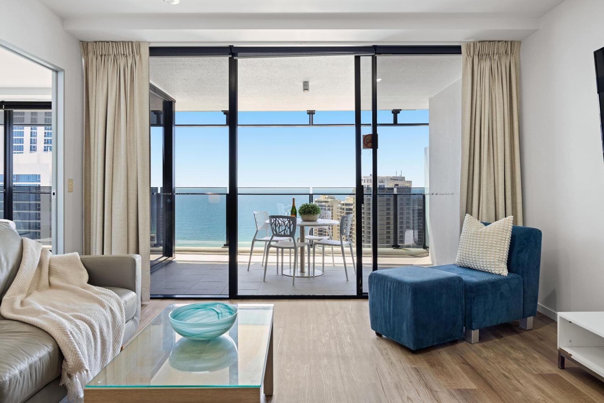 Holiday Holiday Circle On Cavill Apartments Gold Coast Ruang foto